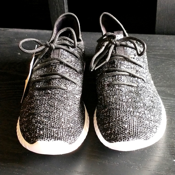 Daisy Fuentes Shoes - Daisy Fuentes 8 black gold